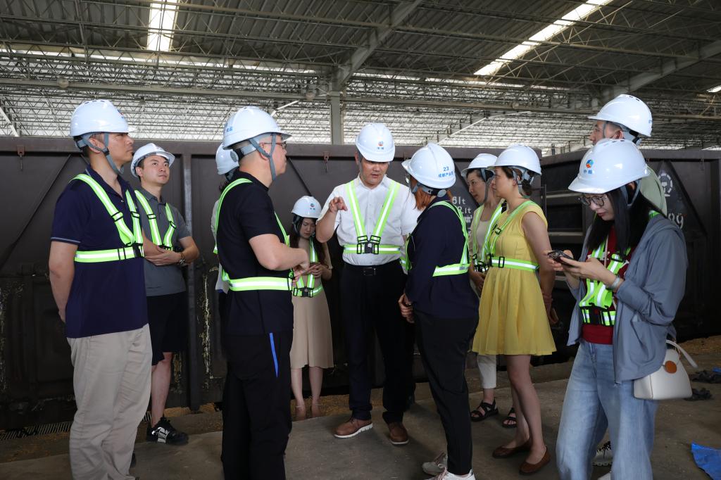 FB9942D498254F948F3714DC42A_34A9AA97_1C95E