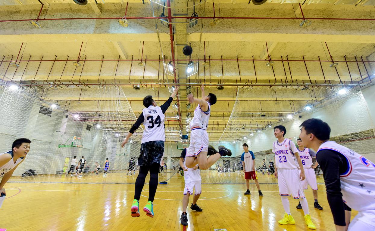  最青春|球场英姿飒爽，青春MG电子游戏正茂 