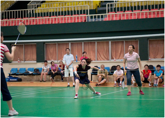 健身、交流、友谊——记2012年北京大学MPAcc羽毛球联谊赛