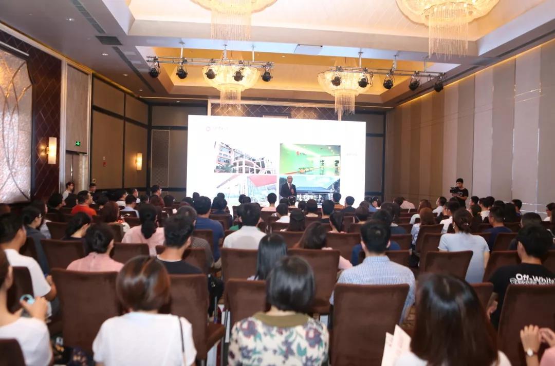 5777CFBC164B3105DE97E4D2677_56FDD935_16A9B