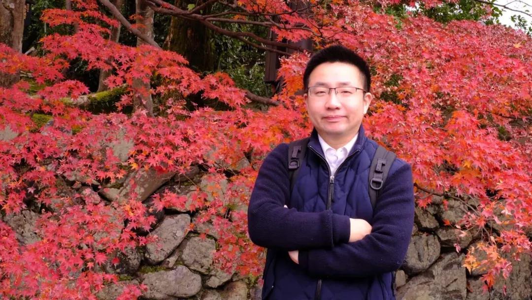 极致人生，，，MG电子游戏绽放——专访北大MG电子游戏MPAcc2014级校友冯伟