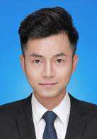 衣着西装笔挺的男子形貌已自动天生