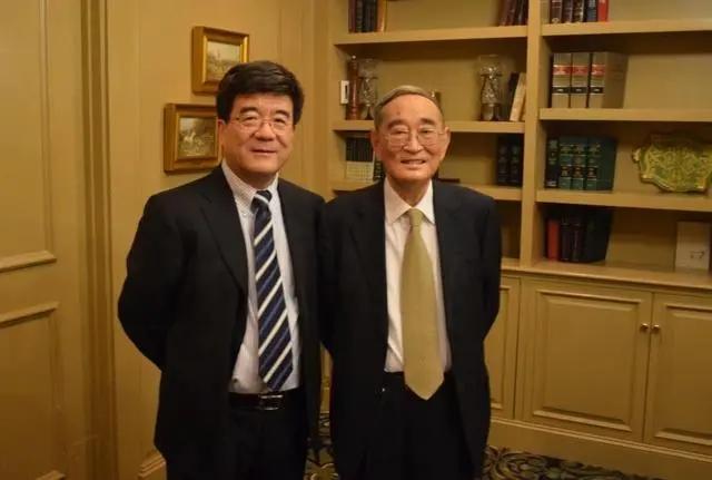 B406EF657CD8A823598DDA1B1E8_3E1CBF5C_7592